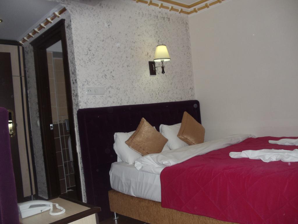 Ares Hotel Istanbul Exterior photo