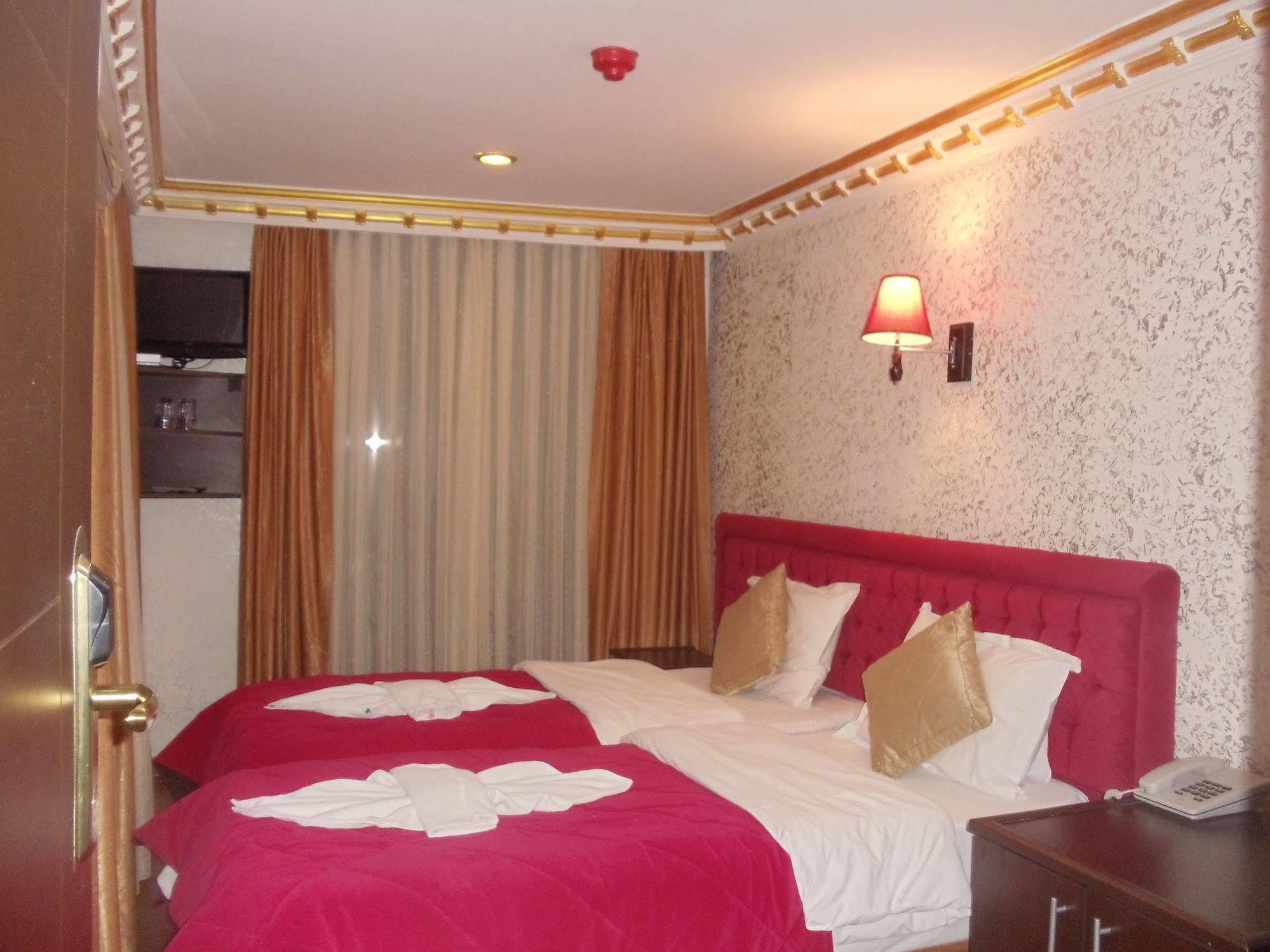 Ares Hotel Istanbul Exterior photo